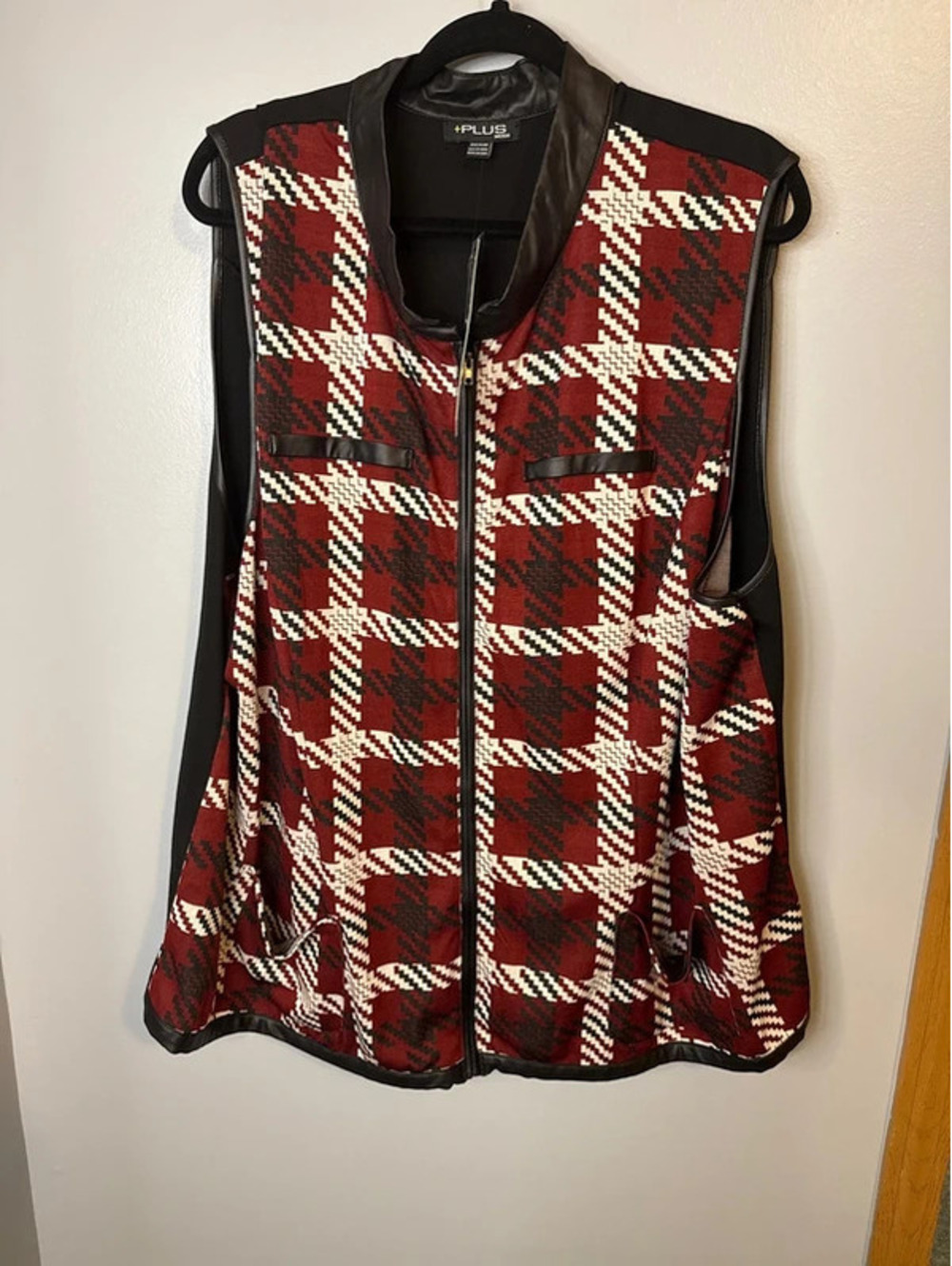4X (NWT) moda plaid vest